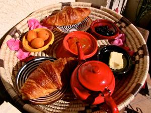B&B in Arles "LAtelier du Midi" chambre dhôtes centre historique ARLES