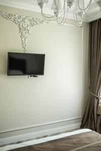 Old Town River Apartments