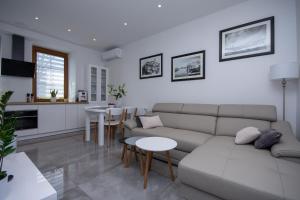 Apartamenty AP 11 - 3hvězdičkové hotely ve městě Čenstochová