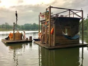 Pływający Domek - Kierzkowo