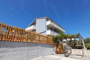 L&R Apartmani 