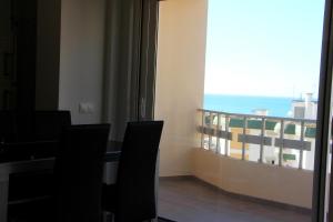 T1 Praia RochaVista MarAC