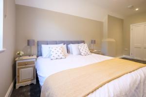 The Dower Retreat