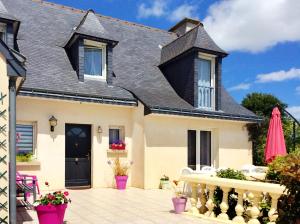 Maisons de vacances Maison de 4 chambres avec jardin clos et wifi a Tregomeur a 8 km de la plage : photos des chambres