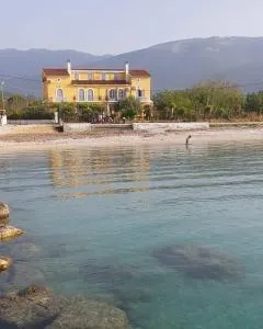 Tilde on the beach, Apts - Sami Kefalonia - 凯法利尼亚岛