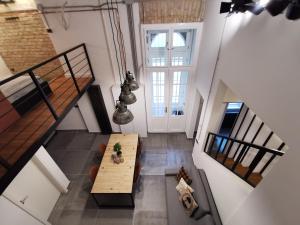 The Address Loft 22ppl