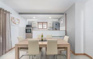 Emanuela with Private Pool