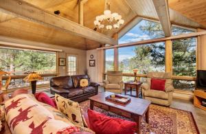 Jordan Condominium 3 Bedroom condo - Casas de férias, Estes Park