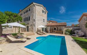 Beautiful Stone House - Villa Parentium with Private Pool