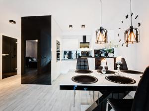 Apartamenty Homely Place Centrum - Stary Rynek - Parking