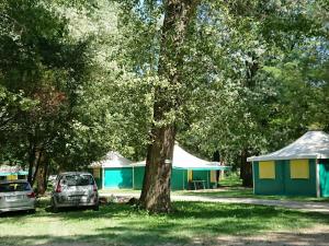 Campings Camping en Ardeche Le Lion : photos des chambres