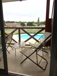 Appartements Appartement d'une chambre a Guerande a 600 m de la plage avec vue sur la mer piscine partagee et jardin clos : photos des chambres