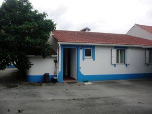 obrázek - 3 bedrooms house with shared pool enclosed garden and wifi at Pataias