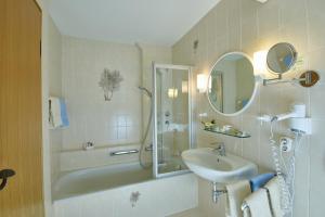 Deluxe Double Room room in Alter Ziehbrunnen