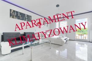 Apartment room in Good Day Apartments- private parking now town