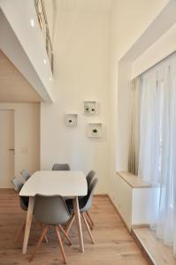 Modern Family Apartment in Interlaken Center