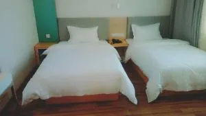 7天酒店·乌鲁木齐米东中路神华矿务局店 - 乌鲁木齐