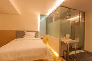 7Days Inn Yunfu Jinshan Bus Intercharge Branch - Luoding