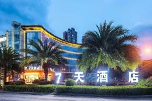 7天酒店·遂宁大英中国死海景区店 - 资中