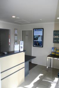 ASURE Aveda Motor Lodge