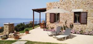 Roussas House