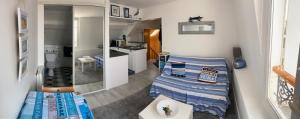 Appartements Le Cocooning T2 renove et 5min a pied de la mer au coeur de Trouville : photos des chambres