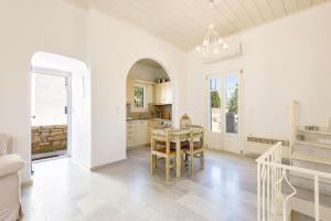 Villa Perla by Rocks Estates Paros Greece