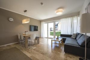 One-Bedroom Apartment room in Ferienwohnung Ebenzweier