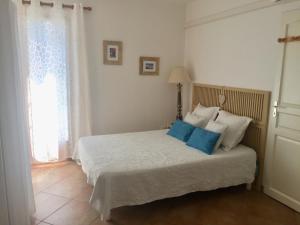 Appartements Villa Colombier : Appartement - Vue sur Piscine 