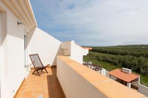 Casa Sardinha - Praia e Piscina - T2 (6 pessoas)