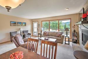 Fireplace and Mtn Views Estes Park Home with Deck!