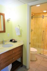 Queen Room with Two Queen Beds room in Glunz Ocean Beach Hotel and Resort