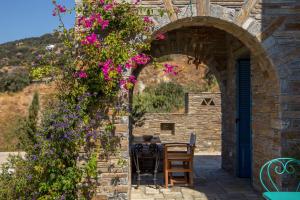 Eleni's Guesthouse Andros Greece