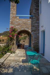 Eleni's Guesthouse Andros Greece