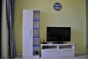 Private Apartment in Green Life Beach Resort First Line Luxury