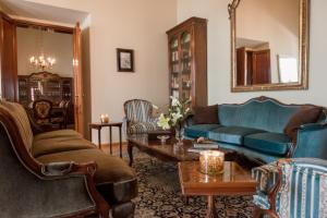 Stunning City Views from Rooftop - Casa Beckmann