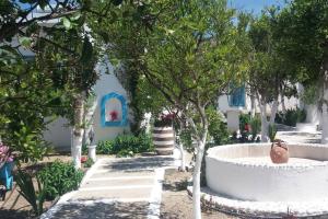 PERIVOLI 4-CHORA(5min away from the center by car) Naxos Greece