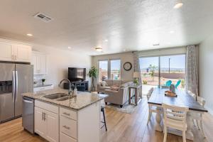 Three-Bedroom Villa room in Pleasant View