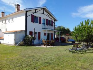 Maisons de vacances Maison de 3 chambres a Marennes a 200 m de la plage avec jardin clos et wifi : photos des chambres