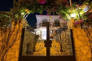 Datca Beyaz Ev Hotel