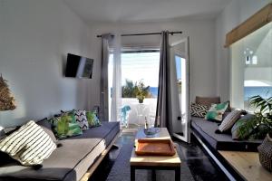 Aloe Mare Suites Syros Greece