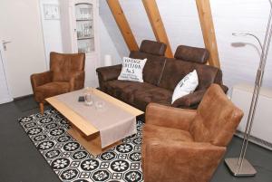 Zeltdachhaus mit W_LAN _ Parkplatz