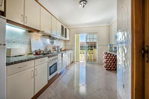 Apt O Monte C near the beach by Algarve Villa Holidays