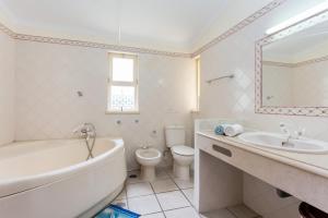 Helmar by Algarve Villa Holidays