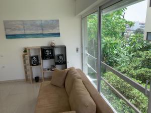 OASIS Exclusive Apartment @ Athenian Riviera