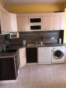 Front Beach Apartment Nessebar