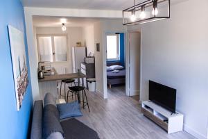 Appartements Maisonnette avec jardin, parc du chene (tram T5) : photos des chambres