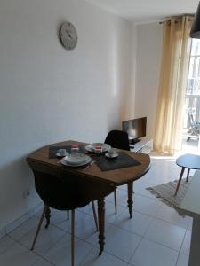 APPARTEMENT proche de la mer photo 6