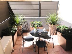 Appartements 2 pieces avec patio dans le centre de Toulon : photos des chambres