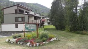 Meadow Creek Townhome by Vail Realty - Dowds Junction